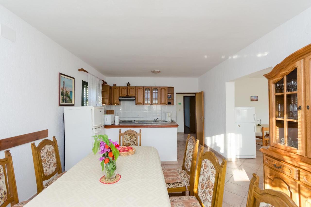 Apartments Boza Лопар Экстерьер фото